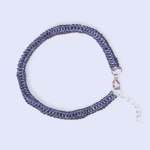 Armbånd af seed beads